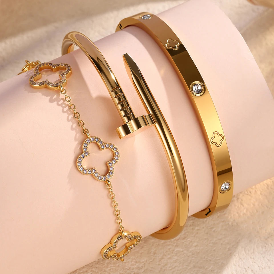 Luxe Clover Nail Bangle Set (3-Piece)