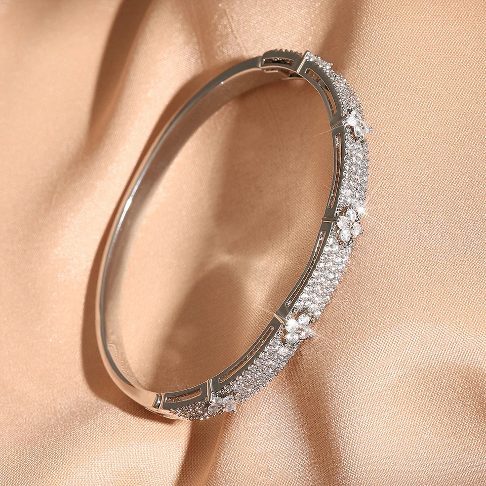 4-Leaf Zircon Luxe Bracelet — Single or Bracelet + Ring Set